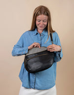 Afbeelding in Gallery-weergave laden, DREW MAXI BLACK CLASSIC LEATHER

