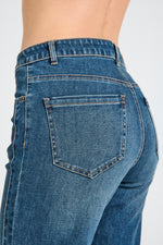 Afbeelding in Gallery-weergave laden, FQHARLA-JEANS BLUE DENIM
