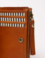 Afbeelding in Gallery-weergave laden, JAMIE WALLET COGNAC CLASSIC LEATHER
