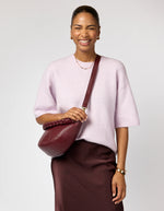 Afbeelding in Gallery-weergave laden, LEO TWISTED HANDLE DARK CHERRY
