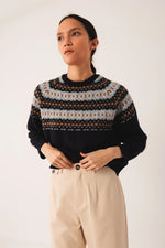 Afbeelding in Gallery-weergave laden, JACQUARD BORDER SWEATER
