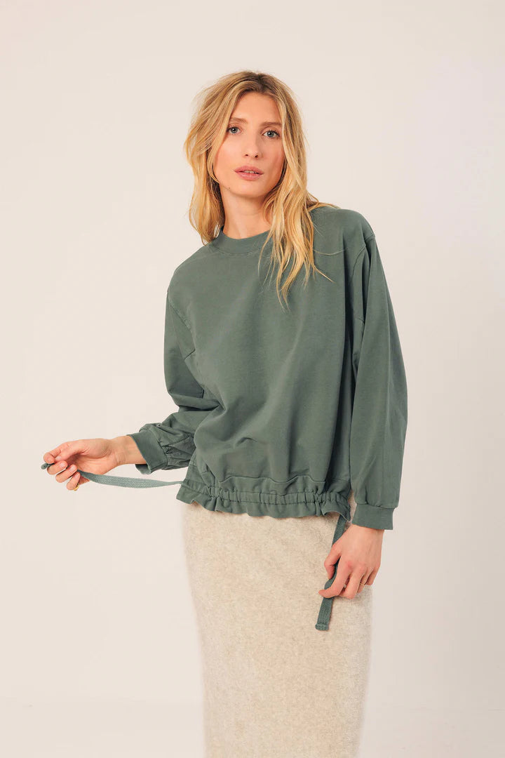 LOOPED SWEATSHIRT