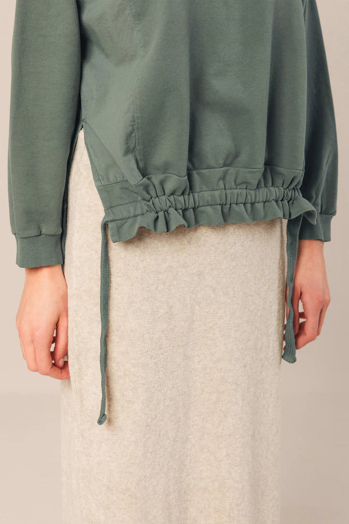 LOOPED SWEATSHIRT