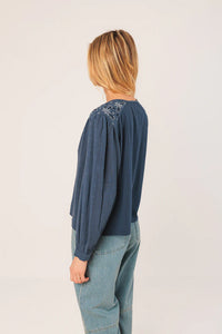 EMBROIDERED BOXY SHIRT